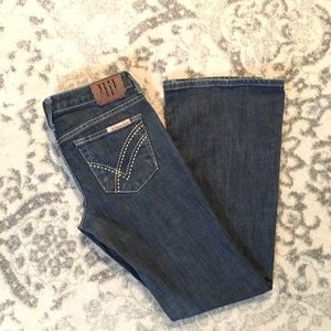 William Rast Betty Flare Jeans Size 27 x 30 GUC